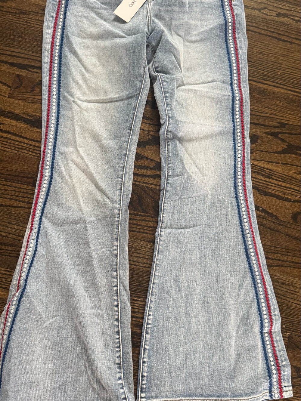 Driftwood Embroidered Light wash Women’s Jeans with unique embroidery detail - Picture 3 of 5